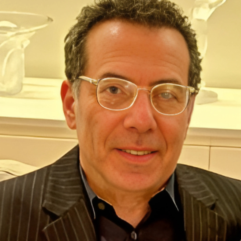  Maurice Khawam
